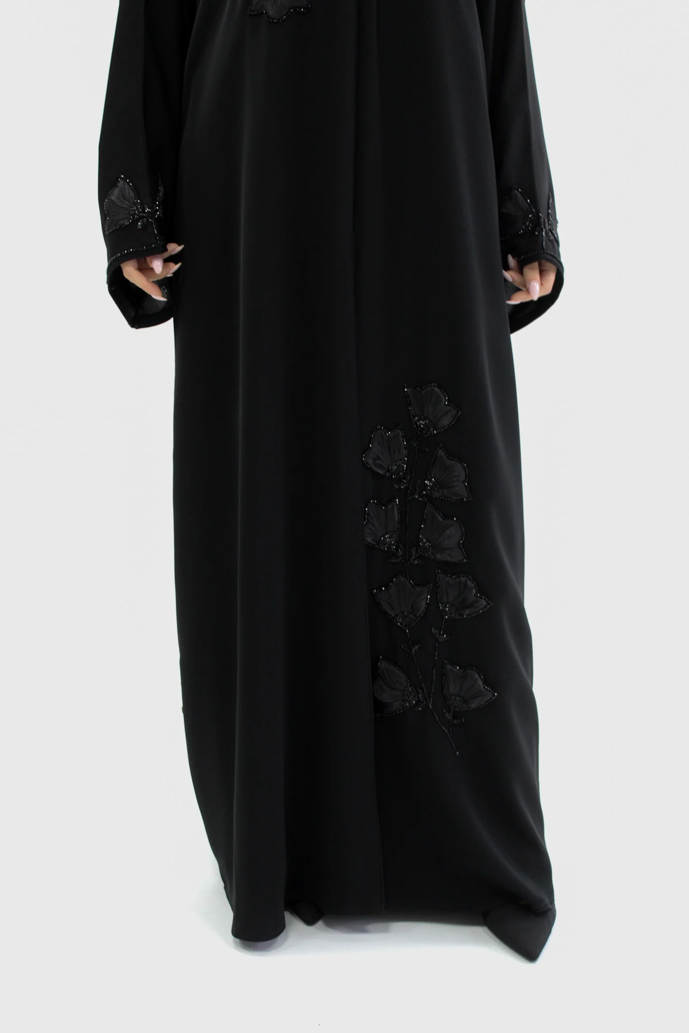 Black Open Abaya - 3D Floral Detailing and Beadwork - Image 4